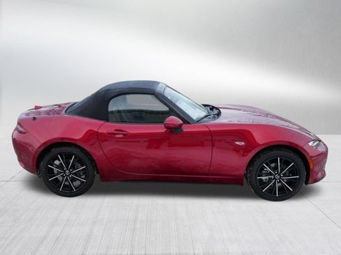 Used 2025 MAZDA MX-5 Miata Grand Touring image 8