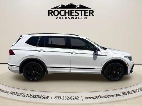 Used 2023 Volkswagen Tiguan SE R-Line AWD/4WD image 7