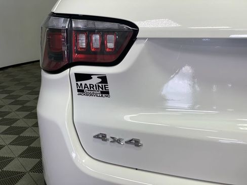 Used 2019 Jeep Compass Latitude AWD/4WD image 36