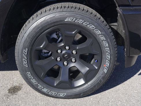 New 2026 RAM 1500 Big Horn w/ Night Edition image 12