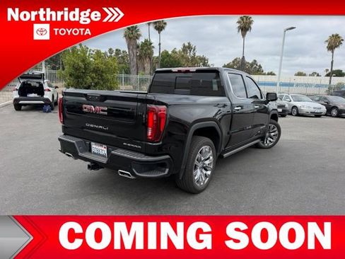 Used 2024 GMC Sierra 1500 Denali w/ Denali Reserve Package AWD/4WD image 4