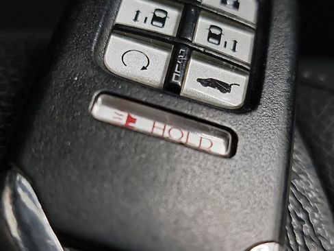 Used 2023 Honda Odyssey Touring image 32