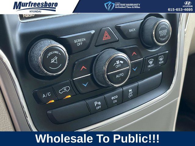 Used 2015 Jeep Grand Cherokee Limited w/ Luxury Group II RWD image 34