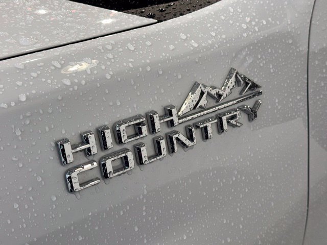 Certified 2024 Chevrolet Silverado 3500 High Country w/ LPO, Dark Essentials Package AWD/4WD image 38