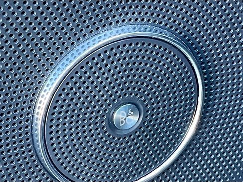 Used 2021 Ford Expedition Max Limited image 18