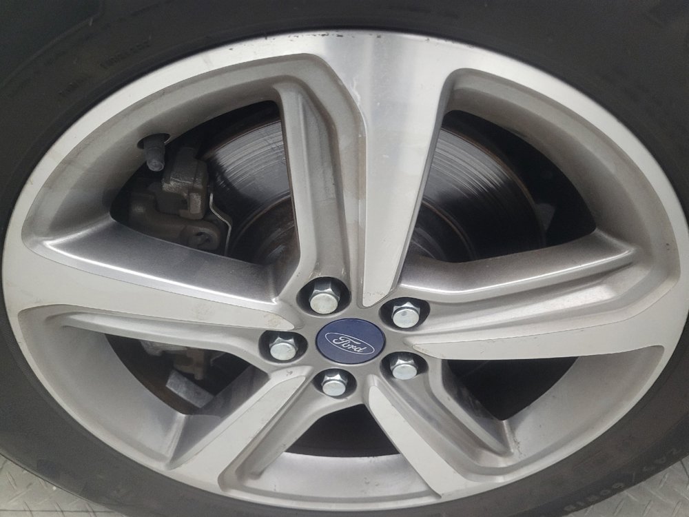 Used 2019 Ford Edge SEL w/ Equipment Group 201A AWD/4WD image 31