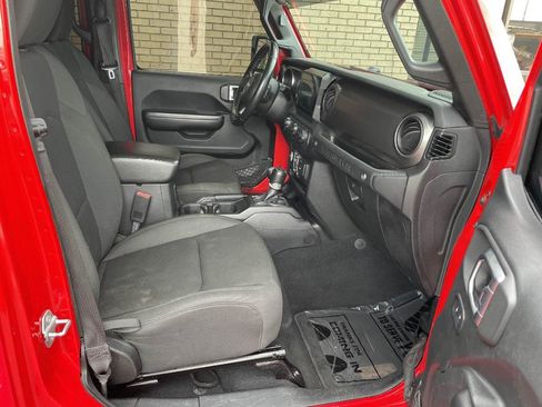 Used 2019 Jeep Wrangler Unlimited Sport S AWD/4WD image 20
