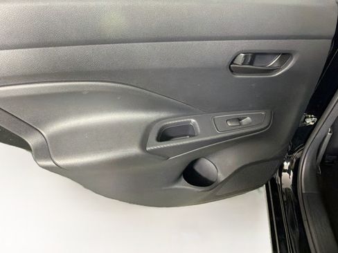 Used 2025 Nissan Versa S w/ Trunk Package FWD image 24