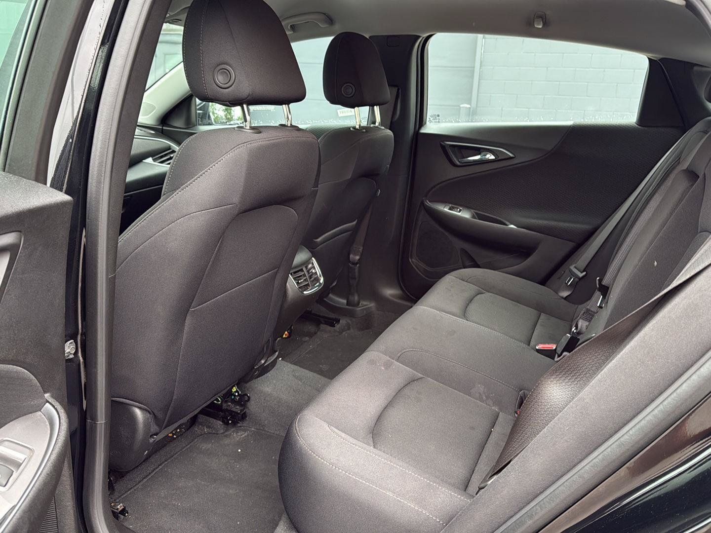 Used 2024 Chevrolet Malibu LT w/ Midnight Edition FWD image 10