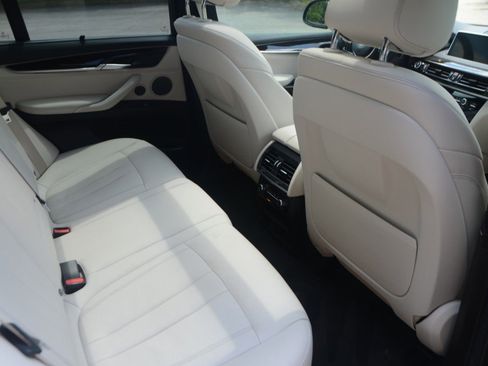 Used 2018 BMW X5 sDrive35i w/ M Sport Package RWD image 13