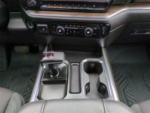 Used 2024 Chevrolet Silverado 1500 RST image 19