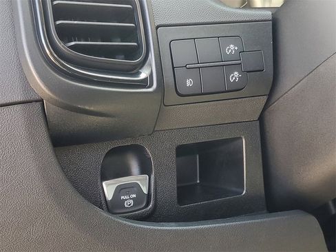 Used 2025 RAM ProMaster 3500 w/ Safety Group image 12