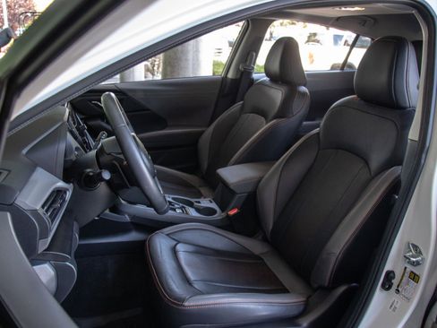 Used 2024 Subaru Crosstrek 2.5i Limited w/ Crosstrek Mirror Package image 10