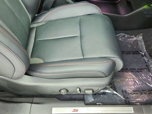 Used 2024 Acura ZDX Type S image 23