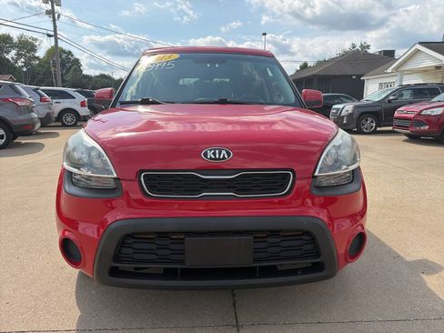 Used 2013 Kia Soul FWD image 3