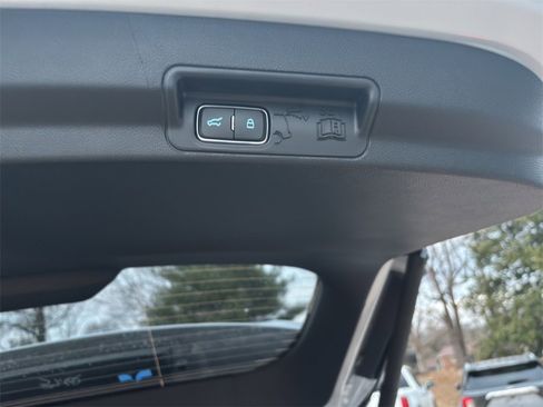 New 2026 Ford Explorer ST-Line w/ ST-Line Street Pack image 37