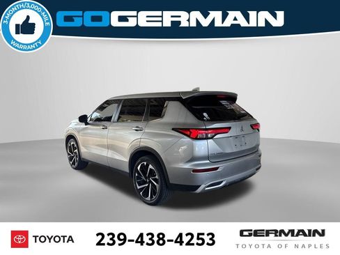 Used 2022 Mitsubishi Outlander SE FWD image 5