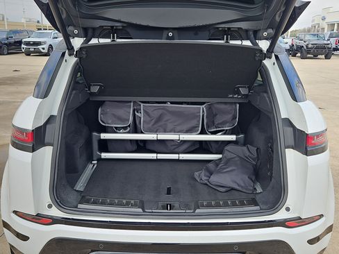 Used 2021 Land Rover Range Rover Evoque R-Dynamic SE image 29