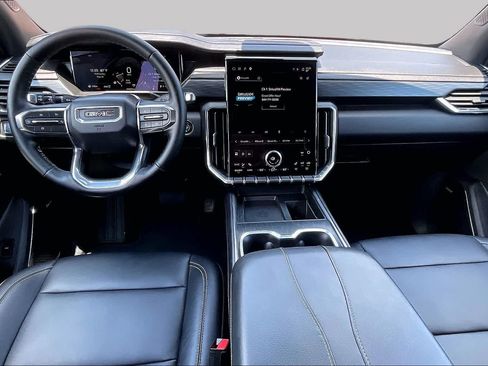 Used 2026 GMC Acadia Elevation w/ Elevation Premium Package AWD/4WD image 15