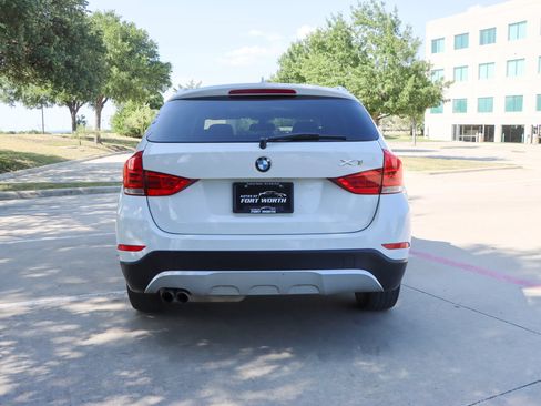 Used 2014 BMW X1 sDrive28i RWD image 6