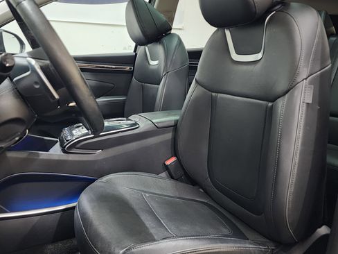 Used 2023 Hyundai Tucson Limited image 14