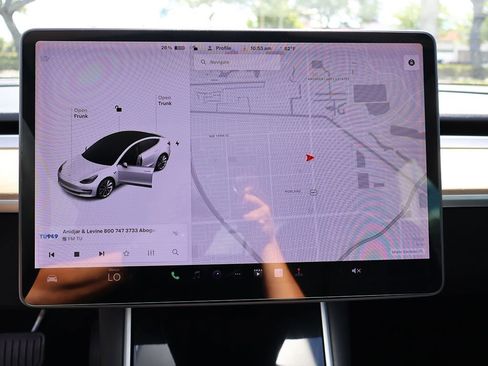 Used 2020 Tesla Model 3 Long Range image 45