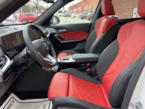 Certified 2025 BMW X1 xDrive28i w/ Premium Package image 21