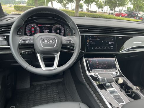 Certified 2025 Audi Q7 3.0T Premium Plus w/ Premium Plus Package AWD/4WD image 30