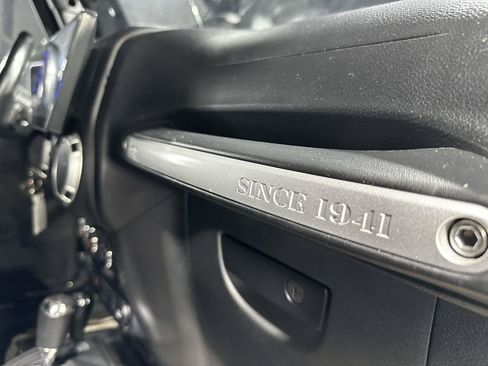 Used 2014 Jeep Wrangler Unlimited Rubicon w/ Connectivity Group AWD/4WD image 48