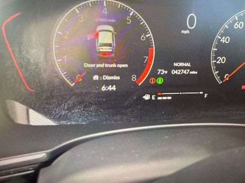 Used 2024 Honda Civic Si image 8