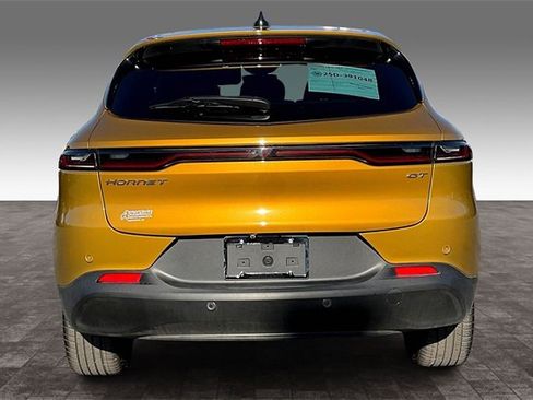 Certified 2024 Dodge Hornet GT Plus w/ Track Pack image 4