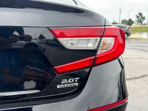 Used 2021 Honda Accord Touring image 5