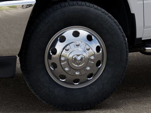 New 2026 RAM 3500 Laramie w/ Max Tow Package AWD/4WD image 9