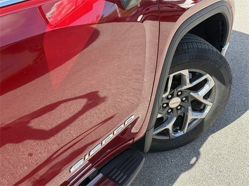 Used 2023 GMC Sierra 1500 SLT w/ SLT Premium Plus Package image 11