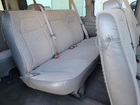 Used 2017 Chevrolet Express 3500 LT w/ LT Preferred Equipment Group RWD image 30