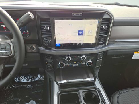 New 2026 Ford F250 Platinum AWD/4WD image 25