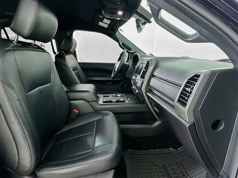 Used 2019 Ford Expedition XLT w/ Equipment Group 202A image 33