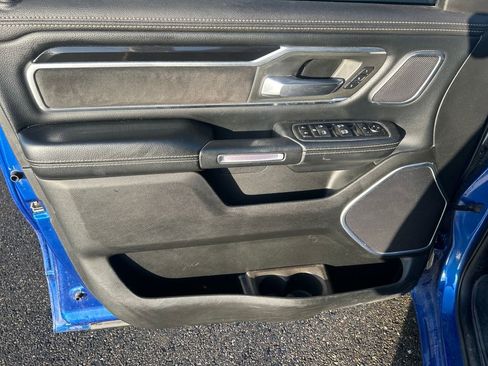 Used 2019 RAM 1500 Laramie image 17