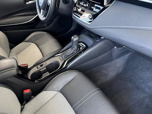 Used 2024 Toyota Corolla XSE FWD image 16