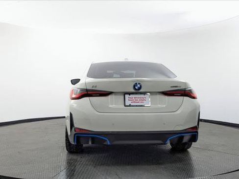 Used 2023 BMW i4 eDrive35 w/ Premium Package RWD image 7