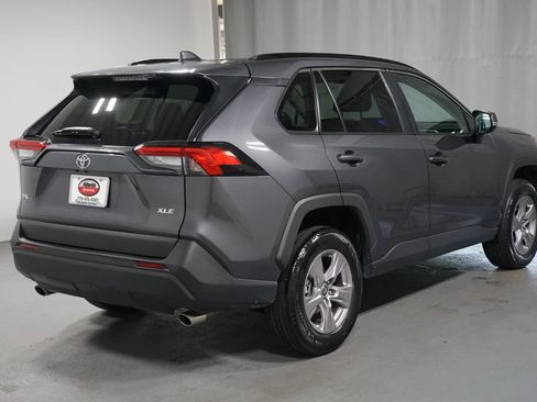 Used 2025 Toyota RAV4 XLE FWD image 8