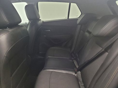 Used 2020 Chevrolet Trax LT w/ LT Convenience Package FWD image 18
