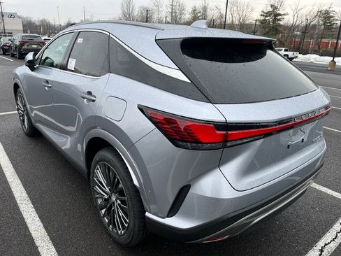 New 2026 Lexus RX 450h 450h+ Luxury image 2