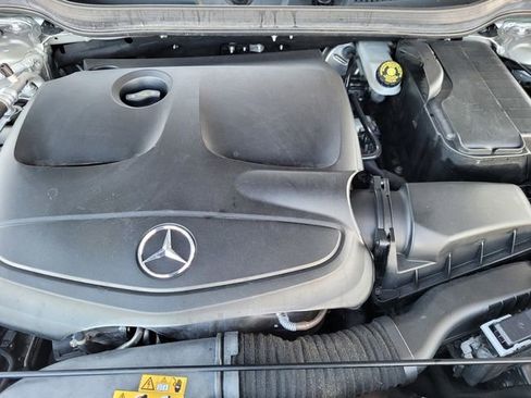 Used 2018 Mercedes-Benz GLA 250 4MATIC image 20