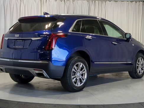 Used 2023 Cadillac XT5 Premium Luxury w/ LPO, Floor Liner Package AWD/4WD image 10