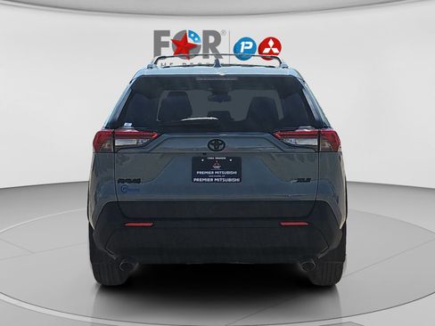 Used 2023 Toyota RAV4 XLE image 4