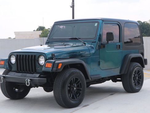 Used 1998 Jeep Wrangler SE AWD/4WD image 13