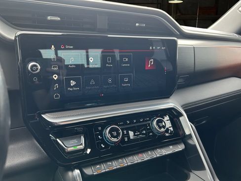 Used 2022 GMC Sierra 1500 Denali AWD/4WD image 24