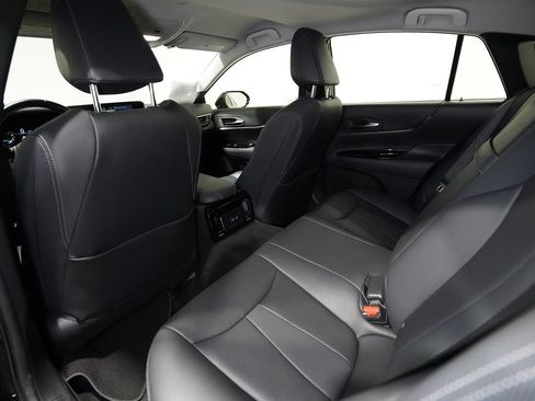 Used 2021 Toyota Mirai XLE w/ Advanced Technology Package image 4