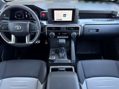 Used 2026 Toyota Tacoma TRD Sport AWD/4WD image 16